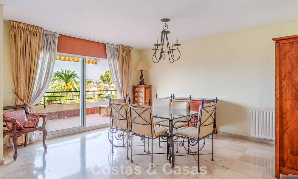 Penthouse en duplex en première ligne de golf à vendre, proche des commodités à Guadalmina Alta et San Pedro, Marbella 790030