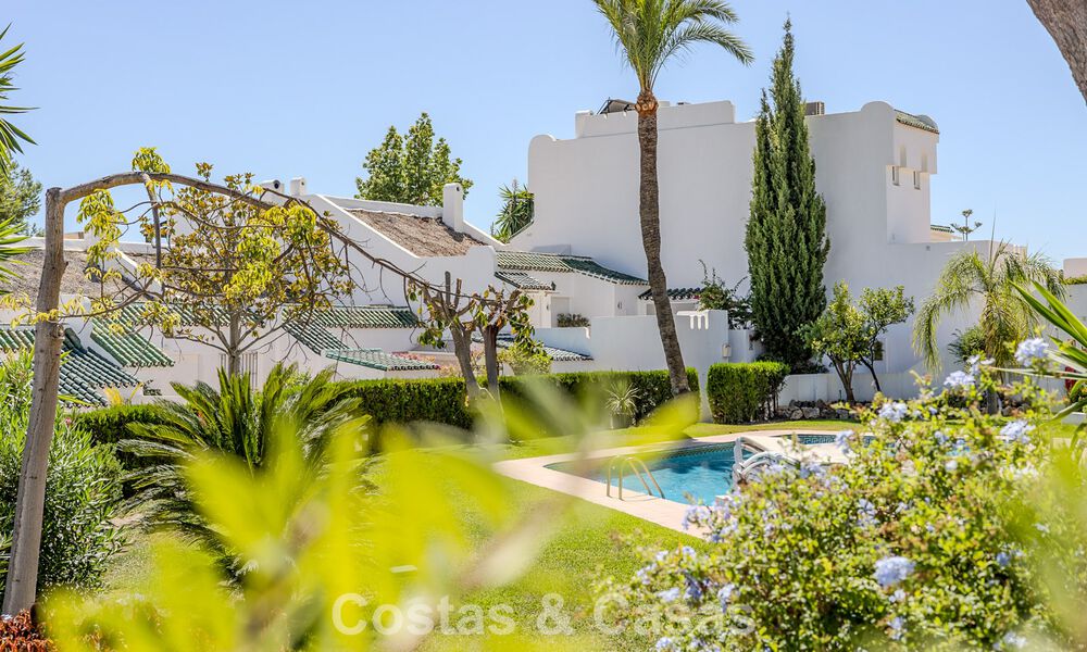 Spacieuse maison à vendre dans la populaire communauté Aloha Golf à Nueva Andalucía, Marbella 790161