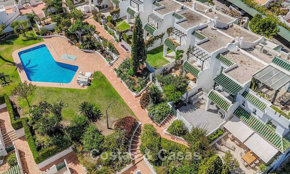 Spacieuse maison à vendre dans la populaire communauté Aloha Golf à Nueva Andalucía, Marbella 790162