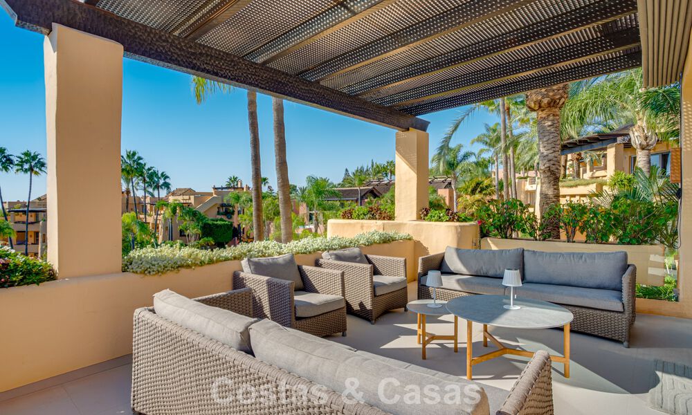 Penthouse modernisé et prêt à emménager à vendre dans un complexe de luxe sur le Golden Mile de Marbella 790092