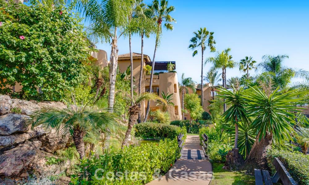 Penthouse modernisé et prêt à emménager à vendre dans un complexe de luxe sur le Golden Mile de Marbella 790097