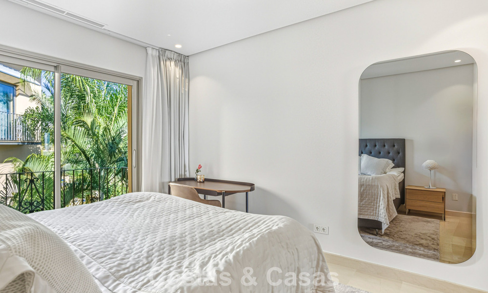 Penthouse modernisé et prêt à emménager à vendre dans un complexe de luxe sur le Golden Mile de Marbella 790103