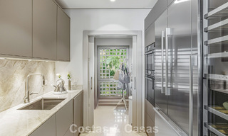 Penthouse modernisé et prêt à emménager à vendre dans un complexe de luxe sur le Golden Mile de Marbella 790110 