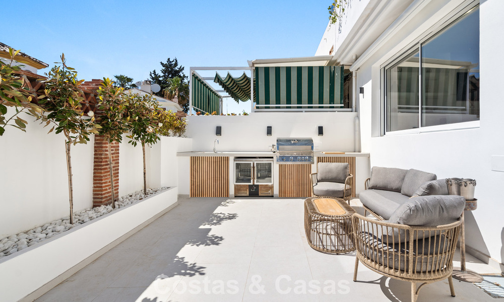 Maison de ville avec intérieur contemporain à vendre, à distance de marche de la plage et du centre de San Pedro, Marbella 790060