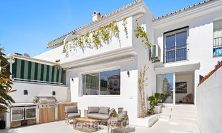 Maison de ville avec intérieur contemporain à vendre, à distance de marche de la plage et du centre de San Pedro, Marbella 790061 