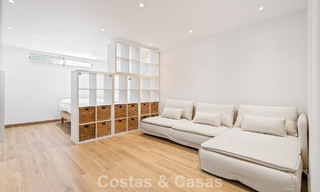 Maison de ville avec intérieur contemporain à vendre, à distance de marche de la plage et du centre de San Pedro, Marbella 790069 
