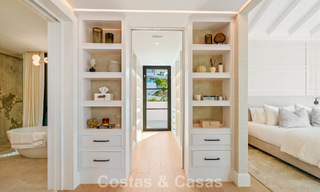 Villa de luxe rénovée de première classe à vendre, dans une communauté privilégiée à La Quinta, Marbella - Benahavis 790232 