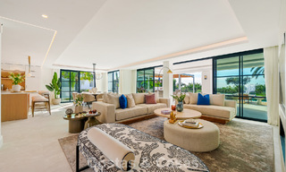 Villa de luxe rénovée de première classe à vendre, dans une communauté privilégiée à La Quinta, Marbella - Benahavis 790237 