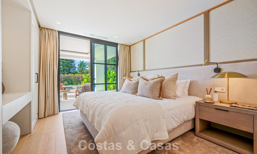 Villa de luxe rénovée de première classe à vendre, dans une communauté privilégiée à La Quinta, Marbella - Benahavis 790241
