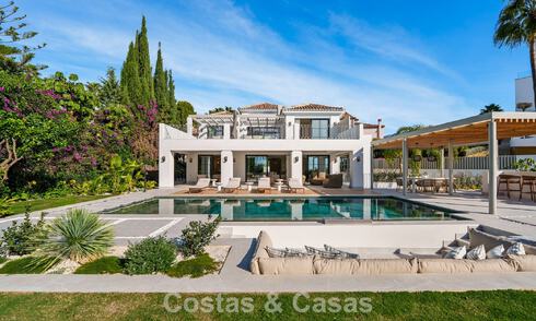 Villa de luxe rénovée de première classe à vendre, dans une communauté privilégiée à La Quinta, Marbella - Benahavis 790249