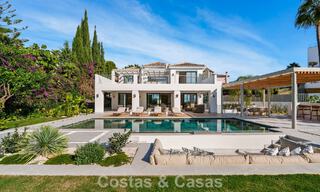 Villa de luxe rénovée de première classe à vendre, dans une communauté privilégiée à La Quinta, Marbella - Benahavis 790249 