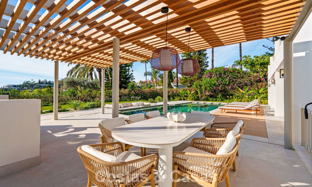 Villa de luxe rénovée de première classe à vendre, dans une communauté privilégiée à La Quinta, Marbella - Benahavis 790250