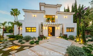 Villa de luxe rénovée de première classe à vendre, dans une communauté privilégiée à La Quinta, Marbella - Benahavis 790271 