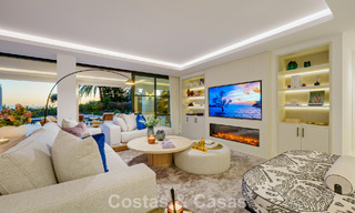 Villa de luxe rénovée de première classe à vendre, dans une communauté privilégiée à La Quinta, Marbella - Benahavis 790273 