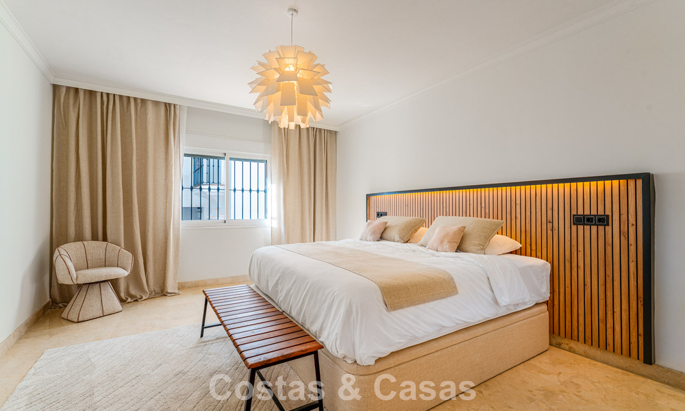 Appartement rénové de manière moderne à vendre dans un magnifique complexe de Sierra Blanca sur le Golden Mile de Marbella 790289