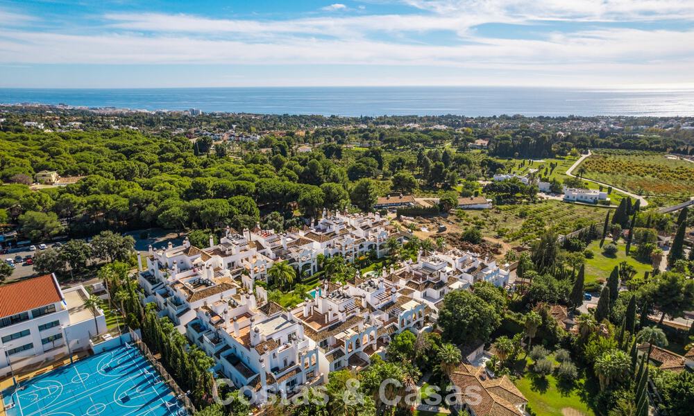 Appartement rénové de manière moderne à vendre dans un magnifique complexe de Sierra Blanca sur le Golden Mile de Marbella 790292