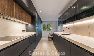 Appartement rénové de manière moderne à vendre dans un magnifique complexe de Sierra Blanca sur le Golden Mile de Marbella 790297 