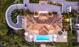 Villa de luxe méditerranéenne à l’architecture classique à vendre avec vue sur la mer au Marbella Club Resort à Benahavís 790332 