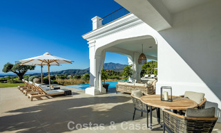 Villa de luxe méditerranéenne à l’architecture classique à vendre avec vue sur la mer au Marbella Club Resort à Benahavís 790337 