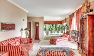 Domaine de style palais à l’architecture classique à vendre dans l’est de Marbella 790425 