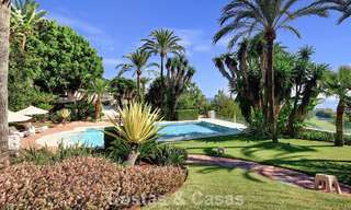 Domaine de style palais à l’architecture classique à vendre dans l’est de Marbella 790439 