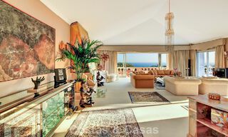 Domaine de style palais à l’architecture classique à vendre dans l’est de Marbella 790450 