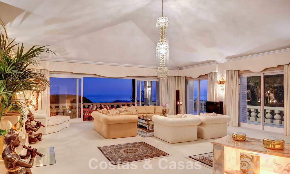 Domaine de style palais à l’architecture classique à vendre dans l’est de Marbella 790454