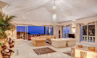 Domaine de style palais à l’architecture classique à vendre dans l’est de Marbella 790454 