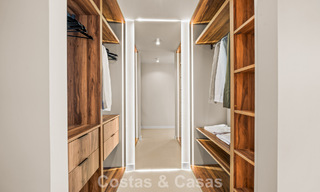 Appartement duplex contemporain rénové, à vendre avec vue sur les terrains de golf à La Quinta, Marbella - Benahavís 790482 