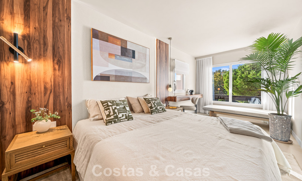 Appartement duplex contemporain rénové, à vendre avec vue sur les terrains de golf à La Quinta, Marbella - Benahavís 790486