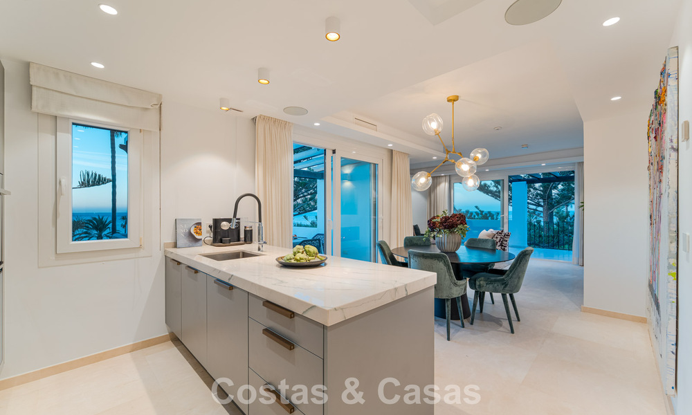 Penthouse duplex spacieux et rénové à quelques pas de la plage à San Pedro, Marbella 790524