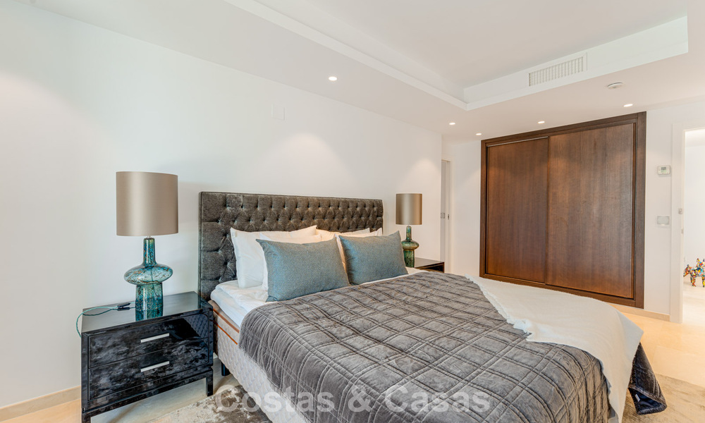 Penthouse duplex spacieux et rénové à quelques pas de la plage à San Pedro, Marbella 790537