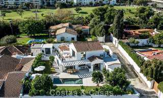 Villa de style méditerranéen moderne à vendre à quelques minutes à pied de la plage et du centre de San Pedro, Marbella 790559 