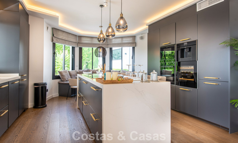 Spacieuse villa de luxe avec vue panoramique sur la mer à vendre à La Quinta, Benahavís - Marbella 790637