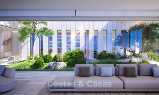 Villa de première classe à vendre avec vues maritimes dans un environnement sécurisé et fermé à Sotogrande, Costa del Sol 790734 