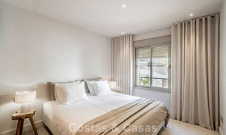 Appartement de 3 chambres rénové de style contemporain à vendre avec piscine et vue sur la mer à Nueva Andalucía, Marbella 790809 