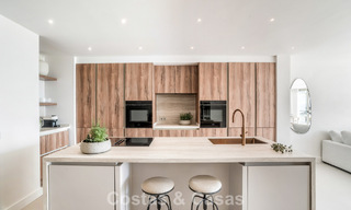 Appartement de 3 chambres rénové de style contemporain à vendre avec piscine et vue sur la mer à Nueva Andalucía, Marbella 790811 