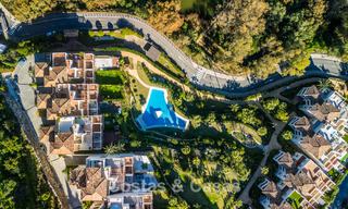 Appartement de 3 chambres rénové de style contemporain à vendre avec piscine et vue sur la mer à Nueva Andalucía, Marbella 790812 