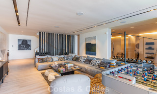 Villa de luxe contemporaine avec vues panoramiques sur la montagne et la mer à vendre dans les collines de Marbella Est 790967 