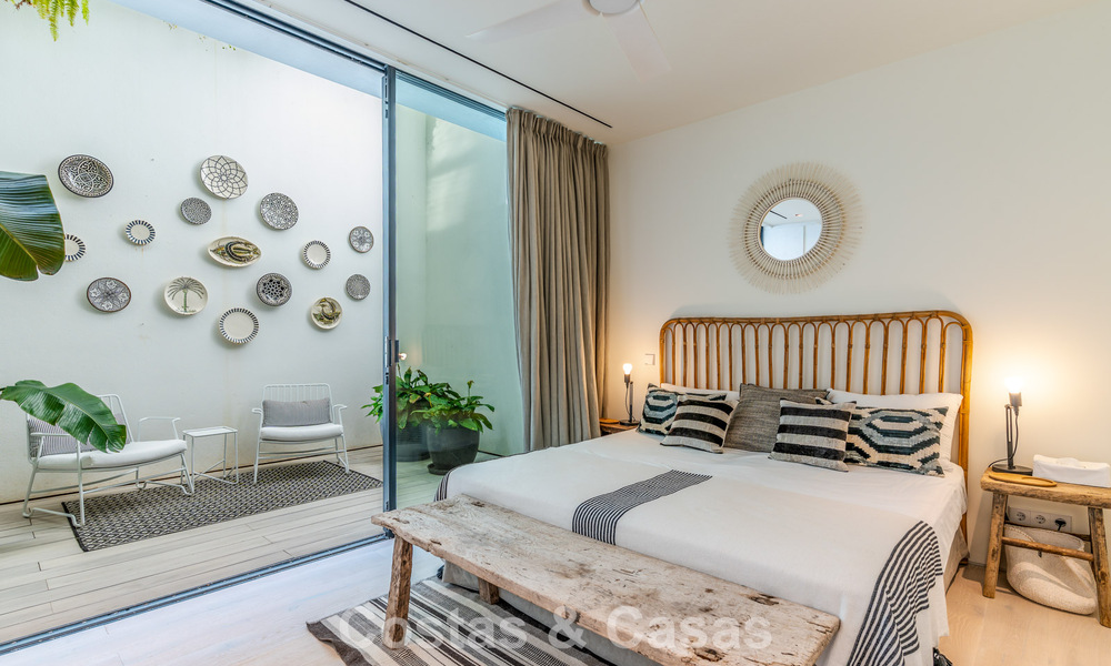 Villa de luxe contemporaine avec vues panoramiques sur la montagne et la mer à vendre dans les collines de Marbella Est 790982