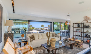 Villa de luxe contemporaine avec vues panoramiques sur la montagne et la mer à vendre dans les collines de Marbella Est 790984 
