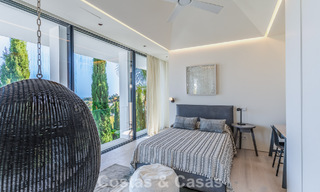Villa de luxe contemporaine avec vues panoramiques sur la montagne et la mer à vendre dans les collines de Marbella Est 790990 