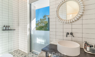 Villa de luxe contemporaine avec vues panoramiques sur la montagne et la mer à vendre dans les collines de Marbella Est 791000 