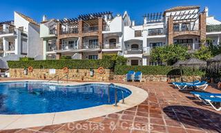 Appartement méditerranéen avec vue sur le golf et la mer à vendre dans un resort de golf dans les collines de Marbella - Benahavís 790930 