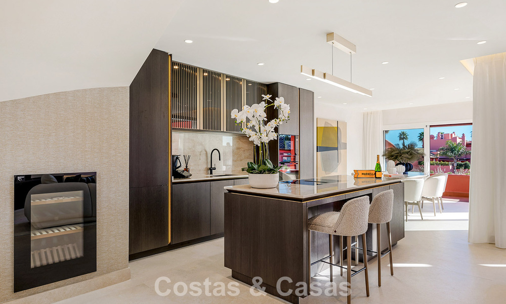 Penthouse à vendre avec vue sur la mer dans un complexe emblématique en première ligne de plage entre Marbella et Estepona 790842