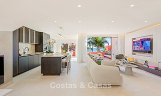 Penthouse à vendre avec vue sur la mer dans un complexe emblématique en première ligne de plage entre Marbella et Estepona 790852 