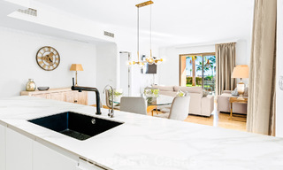 Appartement avec jardin et vue mer à vendre dans une résidence sécurisée à Marbella - Benahavís 791248 