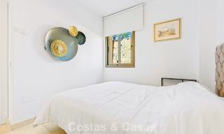 Appartement avec jardin et vue mer à vendre dans une résidence sécurisée à Marbella - Benahavís 791251 