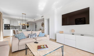 Appartement avec jardin et vue mer à vendre dans une résidence sécurisée à Marbella - Benahavís 791279 