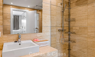 Appartement avec jardin et vue mer à vendre dans une résidence sécurisée à Marbella - Benahavís 791280 